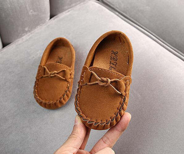Kids Moccasin Loafers Shoes Toddler Boys Fashion Sneakers Children Massage Casual Shoes Kids Girls Flat Leather Shoes Size 21-35, Black
Kids Moccasin Loafers Shoes Toddler Boys Fashion Sneakers Children Massage Casual Shoes Kids Girls Flat Leather Shoes Size 21-35, Black