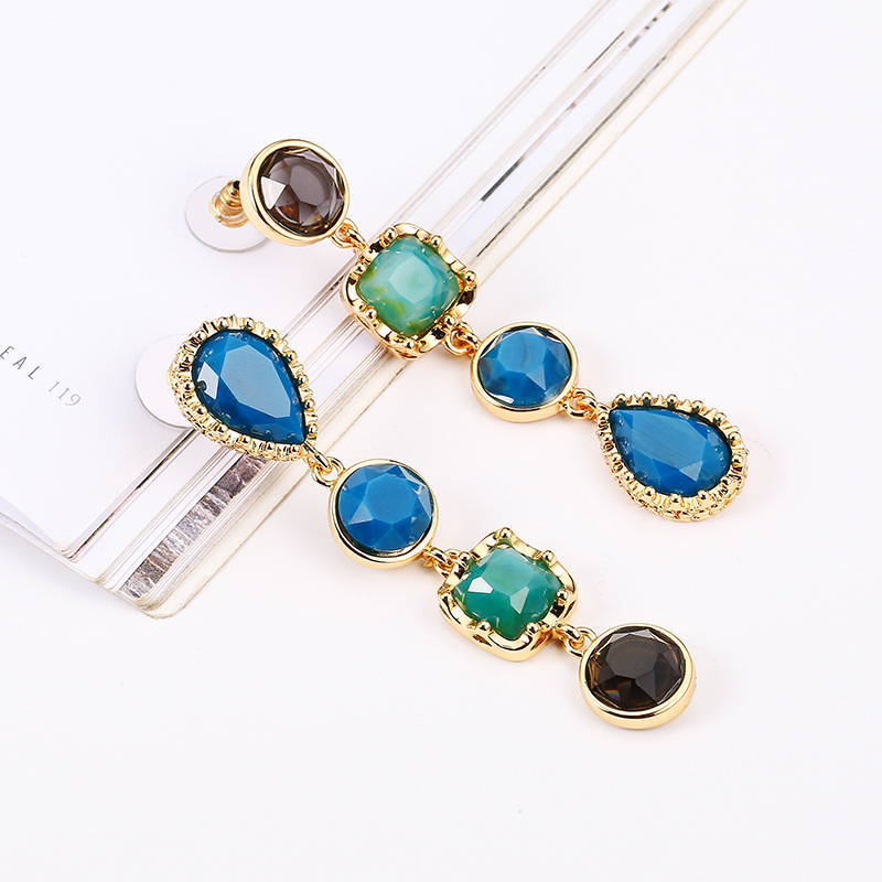 New Creative Resin Drop Earrings for Women Asymmetrical Color Dangle Earrings Girl Tassel Jewelry Accessories
New Creative Resin Drop Earrings for Women Asymmetrical Color Dangle Earrings Girl Tassel Jewelry Accessories
