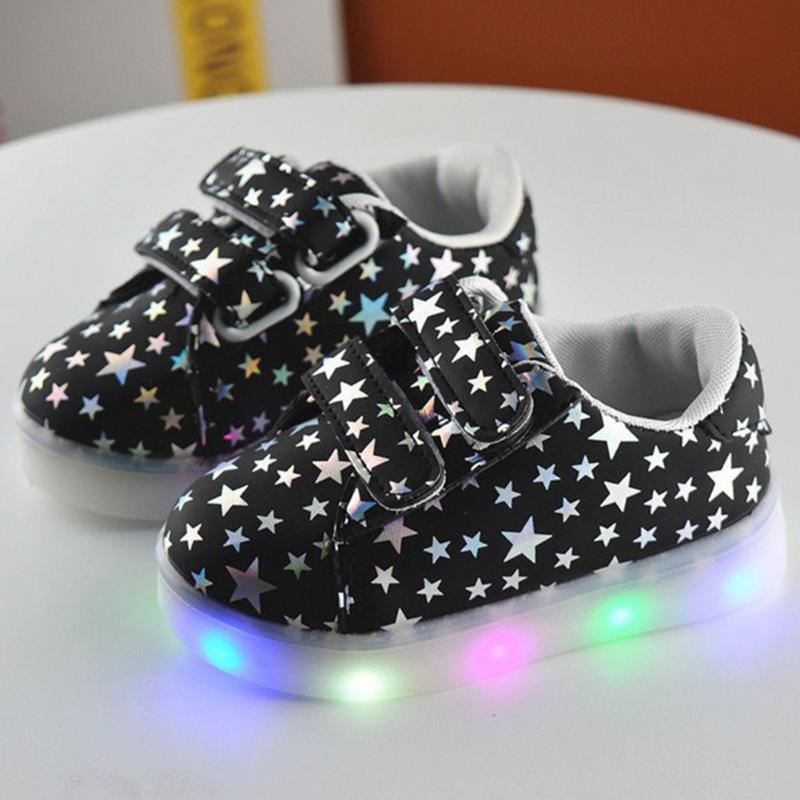 Unisex Baby Children Starlight Anti slippery Shoes LED flashing children's shoes, Black
Unisex Baby Children Starlight Anti slippery Shoes LED flashing children's shoes, Black