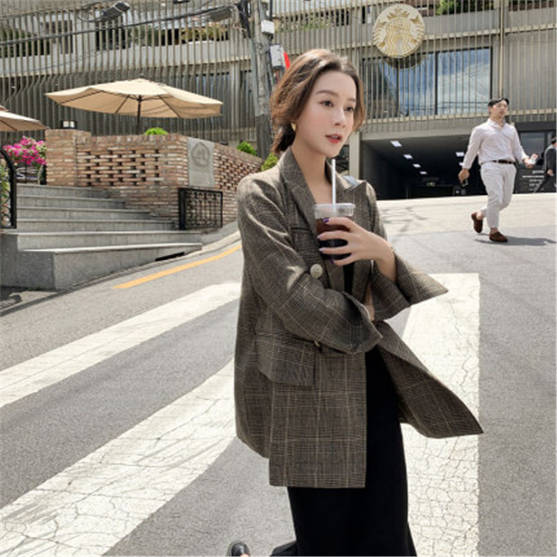 2020 Spring New small fragrance style Ladies professional 2 Two-piece Suit Women' Sets Summer Blazers Jackets g186, Khaki
2020 Spring New small fragrance style Ladies professional 2 Two-piece Suit Women' Sets Summer Blazers Jackets g186, Khaki