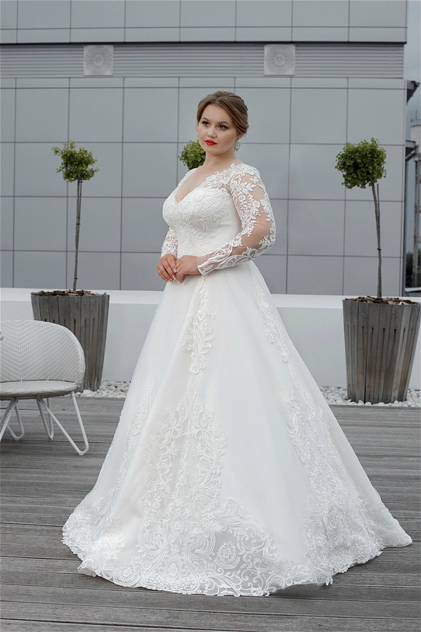 plus size bohemian wedding v neck appliqued long sleeves beach bridal gowns ruffle sweep train custom made abiti da sposa