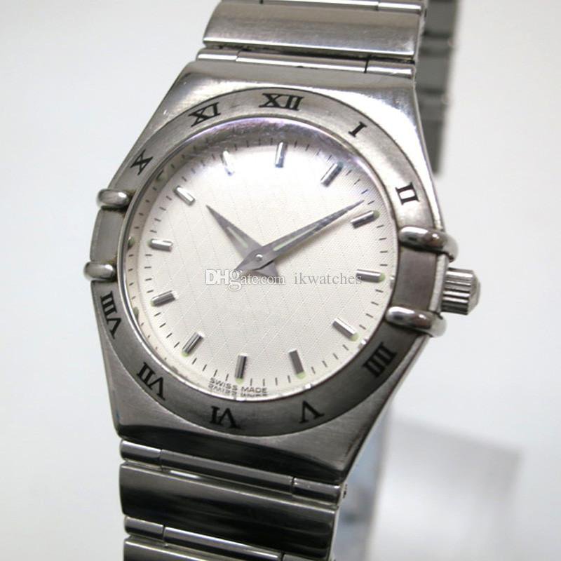 NEW fashion dress watch for women stainless steel bracelet white face quartz movement watches 037, 23mm
NEW fashion dress watch for women stainless steel bracelet white face quartz movement watches 037, 23mm