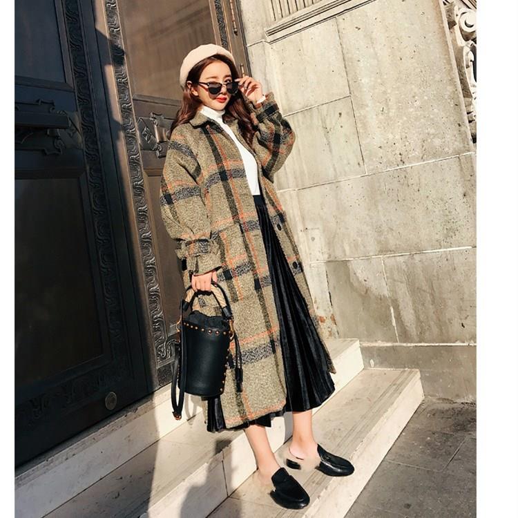 Elegant Solid Cashmere Long Coat Women Single-Breasted Woolen Plaid Coats Button Retro Loose Office Outwear, Camel
Elegant Solid Cashmere Long Coat Women Single-Breasted Woolen Plaid Coats Button Retro Loose Office Outwear, Camel