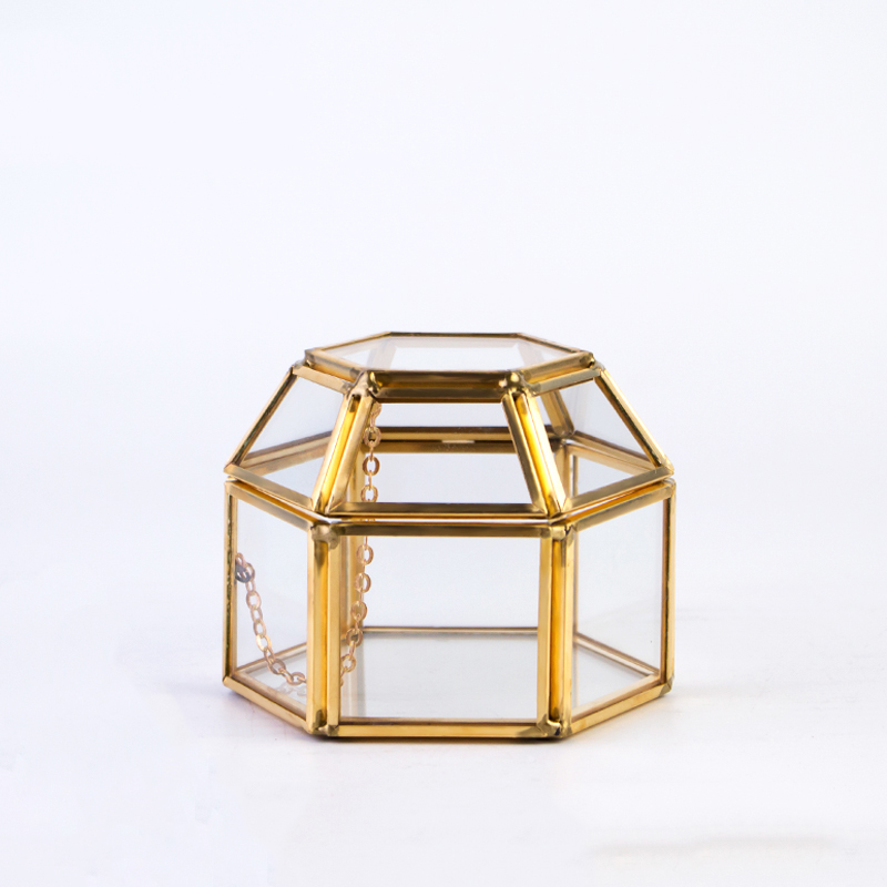 Small Size Nordic Hexagonal Romantic Wedding Ring Box Six-sided Glass Golden Cosmetic Storage Box DIY Gift For Girlfriend
Small Size Nordic Hexagonal Romantic Wedding Ring Box Six-sided Glass Golden Cosmetic Storage Box DIY Gift For Girlfriend