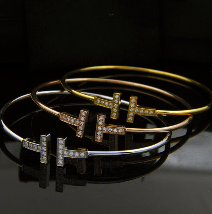 2019 Classic Double T Letter Simple Graph Fine Rim Diamond Titanium Steel Bracelet Simple Fashion OL Delicate rose gold Bracelets for woman, White
2019 Classic Double T Letter Simple Graph Fine Rim Diamond Titanium Steel Bracelet Simple Fashion OL Delicate rose gold Bracelets for woman, White