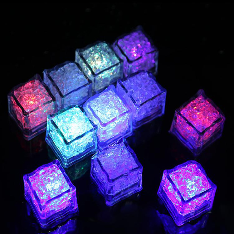 Party Decorative LED Ice Cubes Light Multi-Color Liquid Sensor Ice Cubes Light LED Glow Light Drinking Wine Wedding Decoration
Party Decorative LED Ice Cubes Light Multi-Color Liquid Sensor Ice Cubes Light LED Glow Light Drinking Wine Wedding Decoration