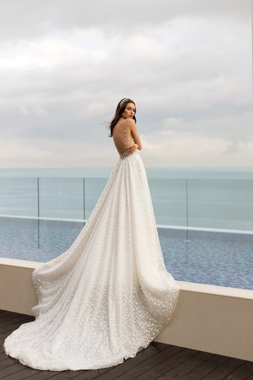 2020 Bohemian Wedding Dresses Lace Beads Spaghetti Sweep Train Boho Wedding Dress A Line Custom Made Vestidos De Novia Backless