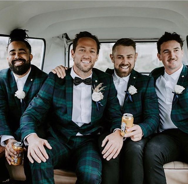 Handsome Dark Green Plaid Check Mens Wedding Suits Peaked Lapel Groom Formal Wear Prom Tuxedos Best Man Blazer Suit (Jacket+Pants)