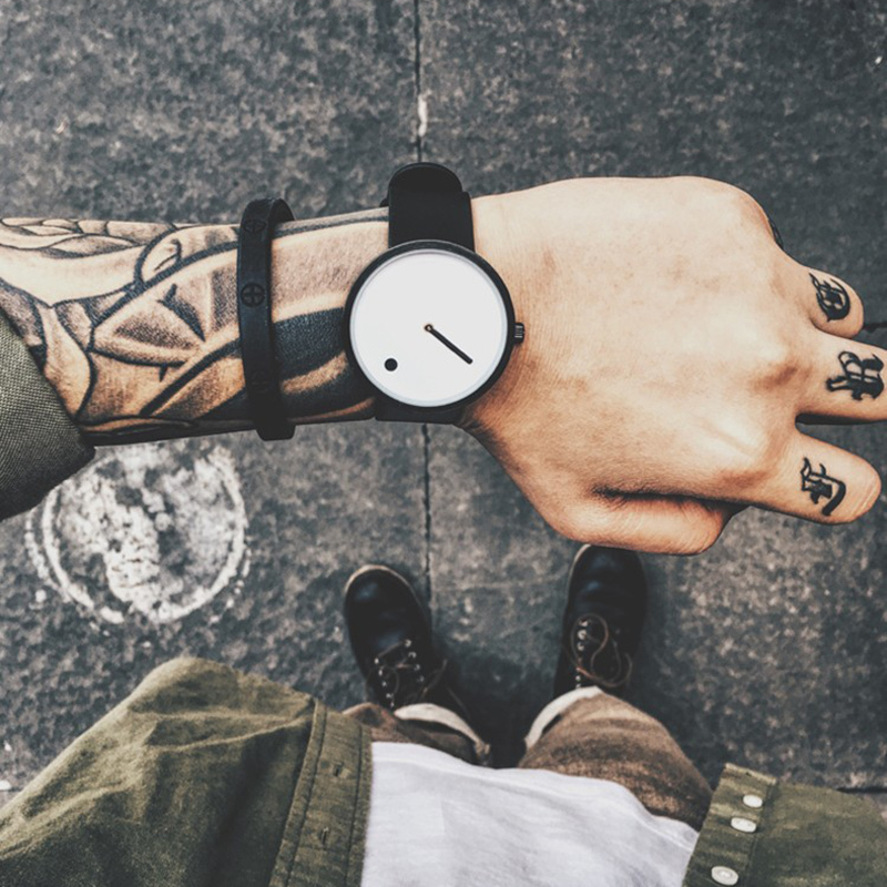 GEEKTHINK Top Brand Creative Quartz watch men Luxury Casual Black Japan quartz-watch Simple Designer Fashion clock male LY191226, Brown blue
GEEKTHINK Top Brand Creative Quartz watch men Luxury Casual Black Japan quartz-watch Simple Designer Fashion clock male LY191226, Brown blue