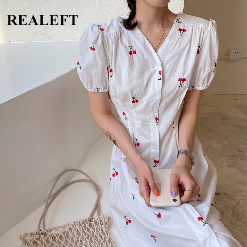 REALEFT New 2020 Elegant Cherry Embroidery Women Summer Dress Puff Sleeve Dress V-Neck High Waist Loose Long Female
REALEFT New 2020 Elegant Cherry Embroidery Women Summer Dress Puff Sleeve Dress V-Neck High Waist Loose Long Female