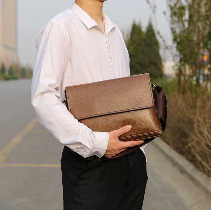 Men's leather bag 2020 new business casual pu single shoulder diagonal bag multifunctional solid color briefcase, Black
Men's leather bag 2020 new business casual pu single shoulder diagonal bag multifunctional solid color briefcase, Black