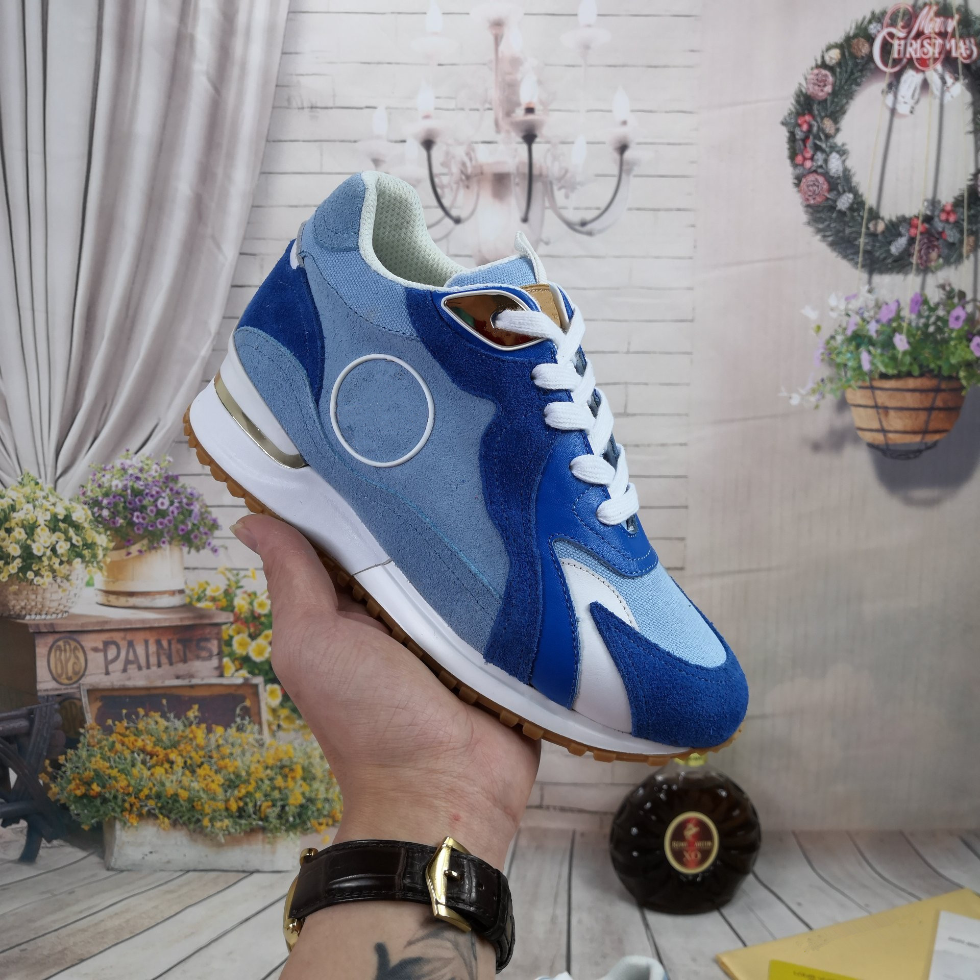 Valentin 2021 Top quality time out crystal sneaker women casual shoes university orange fashion men Luxucy Design sneakers Size 35-45, 03
Valentin 2021 Top quality time out crystal sneaker women casual shoes university orange fashion men Luxucy Design sneakers Size 35-45, 03