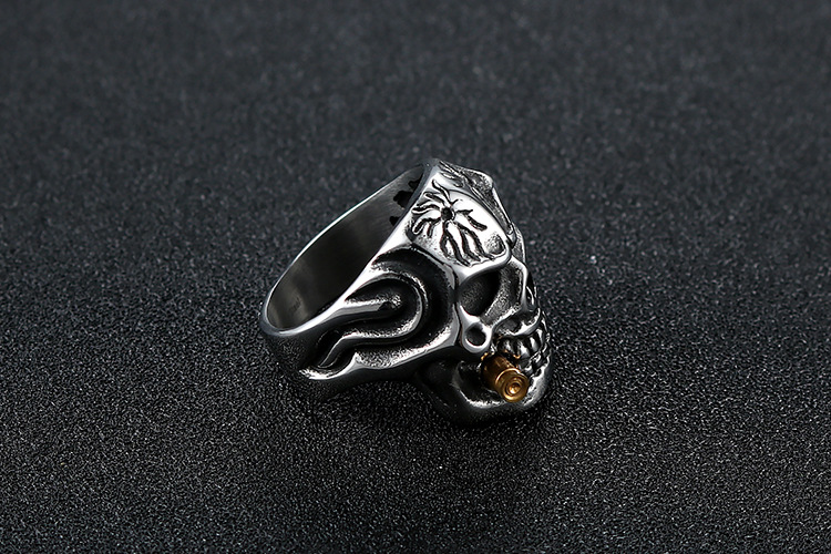 Hegemonic Diamond Skull Titanium Steel Ring Personality PunK Men039s Ring Jewelry European and American
