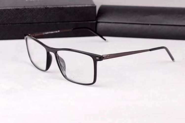 Newest P8112 super-light glasses frame 54-17-145 norble temple designer A+plank+alloy for prescription glasses full-set case OEM
Newest P8112 super-light glasses frame 54-17-145 norble temple designer A+plank+alloy for prescription glasses full-set case OEM