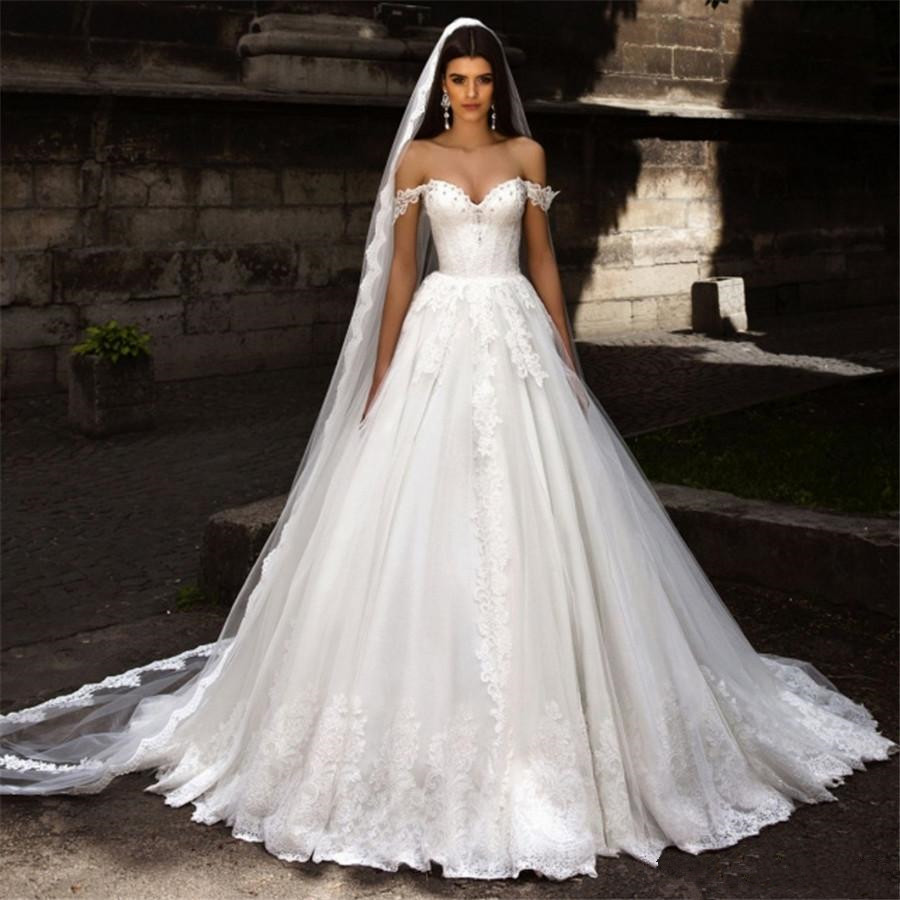 Vintage Lace Applique Bridal Gown robe de mariage A Line Off Shoulder Wedding Gown Weding Bridal Bride Dresses Wedding dress 2020 New, Same as image
Vintage Lace Applique Bridal Gown robe de mariage A Line Off Shoulder Wedding Gown Weding Bridal Bride Dresses Wedding dress 2020 New, Same as image