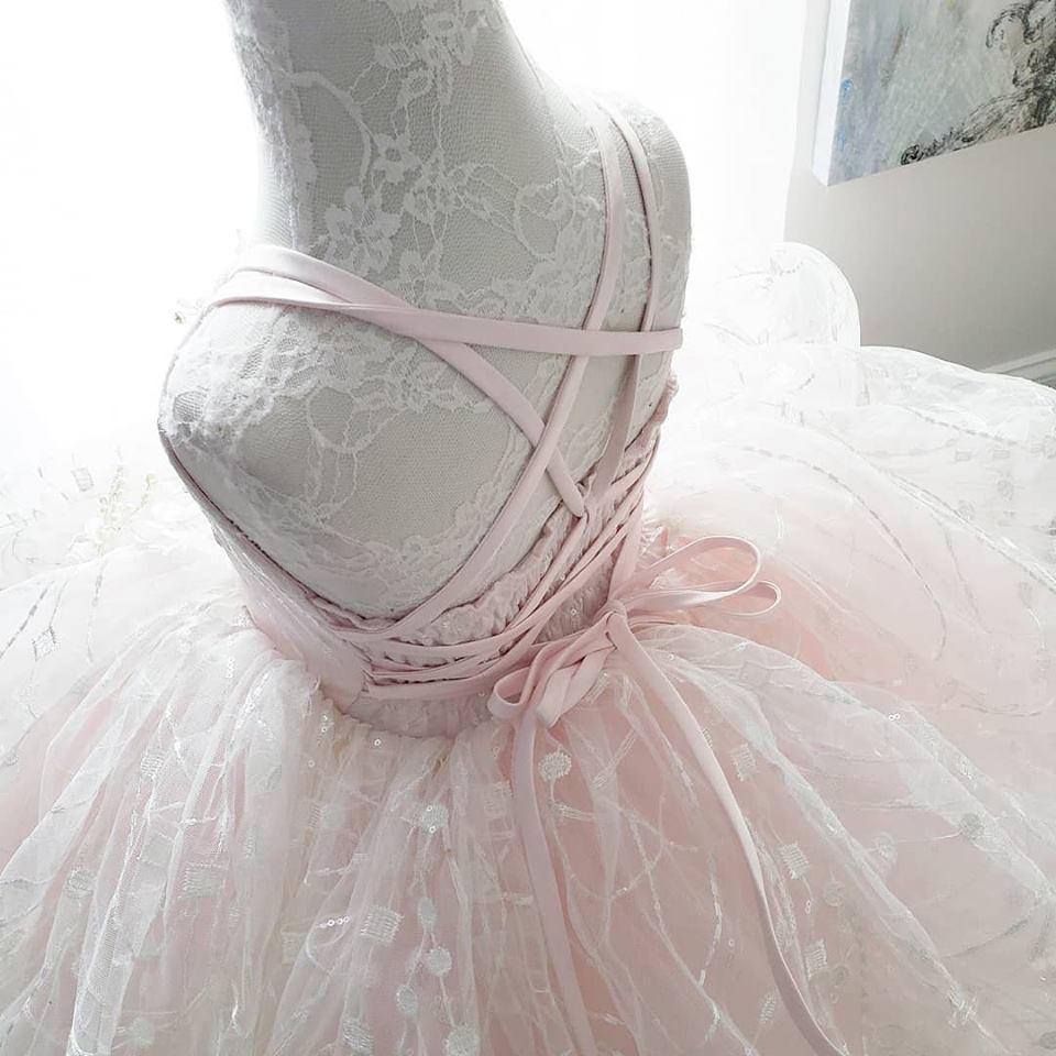 Pink Lace Crystals Pearls Flowers Flower Girl Dresses Backless Little Girl Wedding Dresses Vintage Pageant Dresses Gowns F054