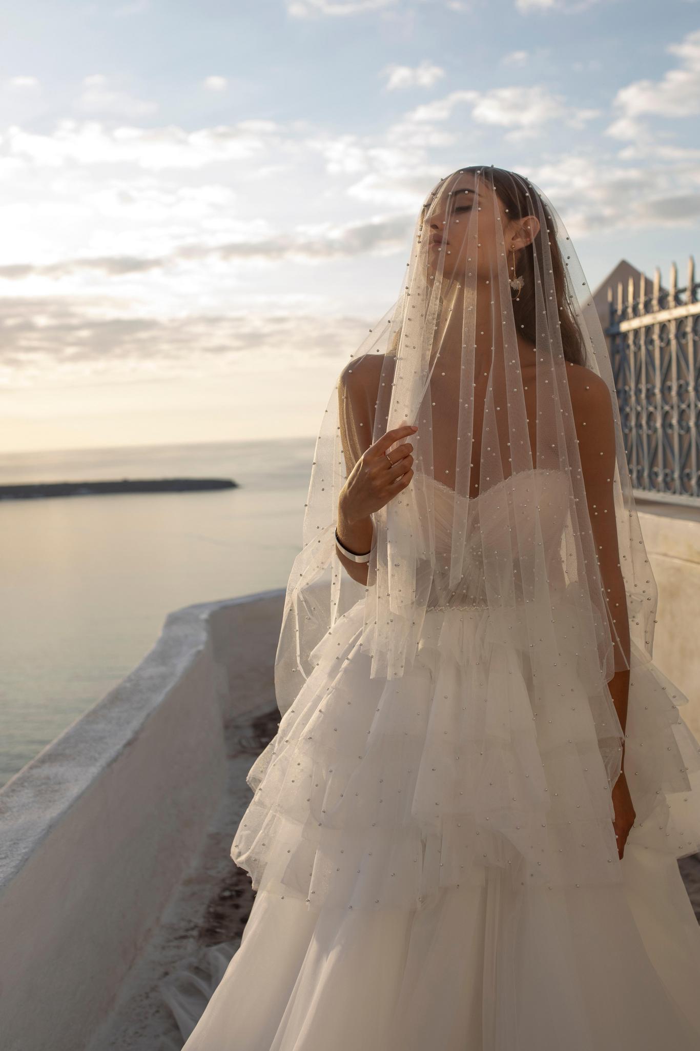Ricca Sposa Beads Tiered Wedding Dresses Pearls Sweetheart Ruffles Beach Bridal Gowns Backless Sweep Train Dress