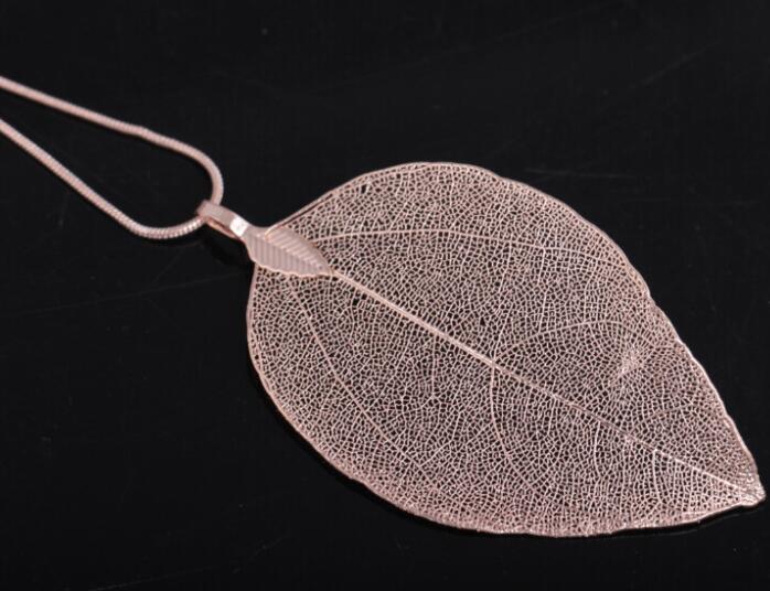 Sweater Coat Necklaces Ladies Girls Special Leaves Leaf sweater Pendant Necklace Long Chain Jewelry for Womens bijou Gift GB63