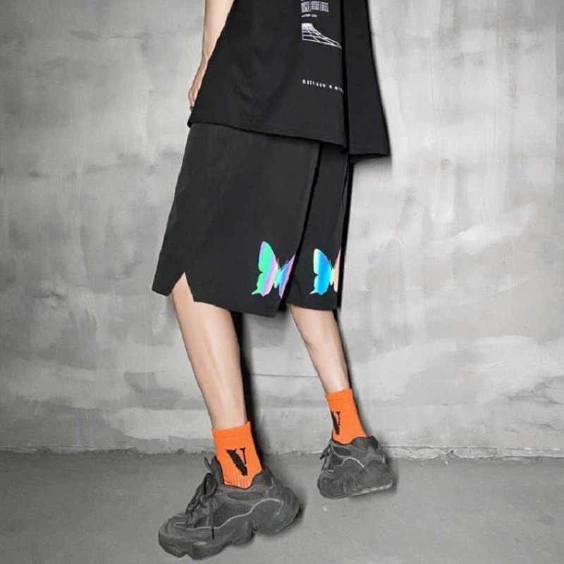 sports shorts men summer 2020 new reflective butterfly casual tide ins Harajuku wear beach five-point loose tide brand pants, Black 
sports shorts men summer 2020 new reflective butterfly casual tide ins Harajuku wear beach five-point loose tide brand pants, Black
