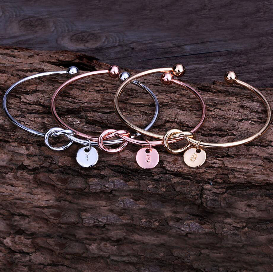 New Open Knot Heart Bracelet A-Z 26 letters Bangle Women Girl Fashion Jewelry Zinc Alloy Round Pendant Chain Link Friendship Bracelets Gifts