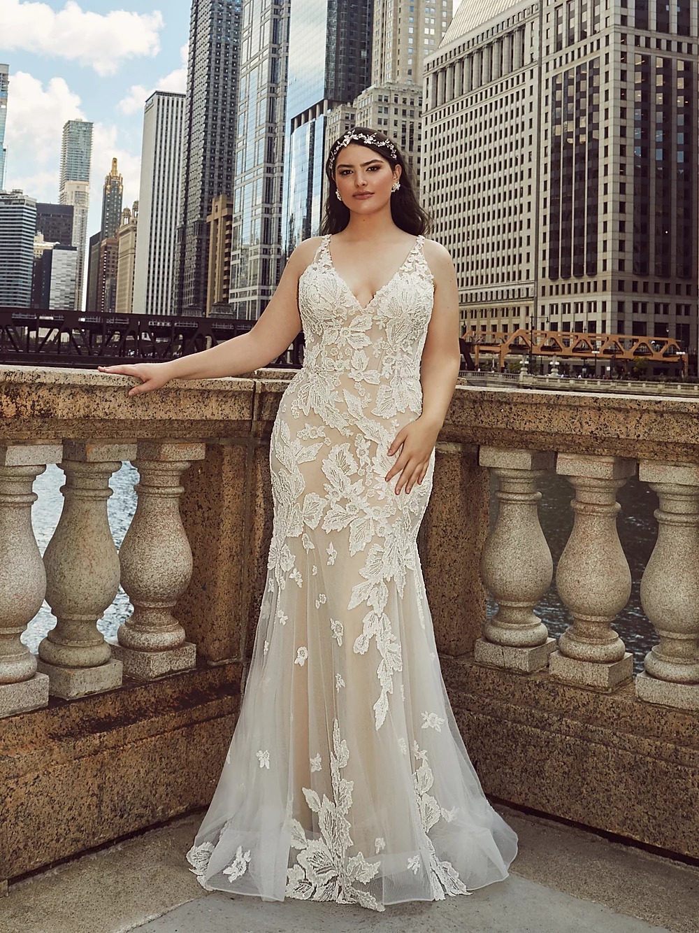 plus size mermaid wedding dresses v neck appliqued sleeveless bridal gowns ruffle sweep train custom made champagne vestidos de novia