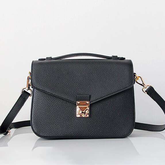 2020 hot Wholesale free shipping new women's flowers handbags purses Europe and America high quality leather Messenger bag, Coffee flower(pu)(27*12*21)
2020 hot Wholesale free shipping new women's flowers handbags purses Europe and America high quality leather Messenger bag, Coffee flower(pu)(27*12*21)