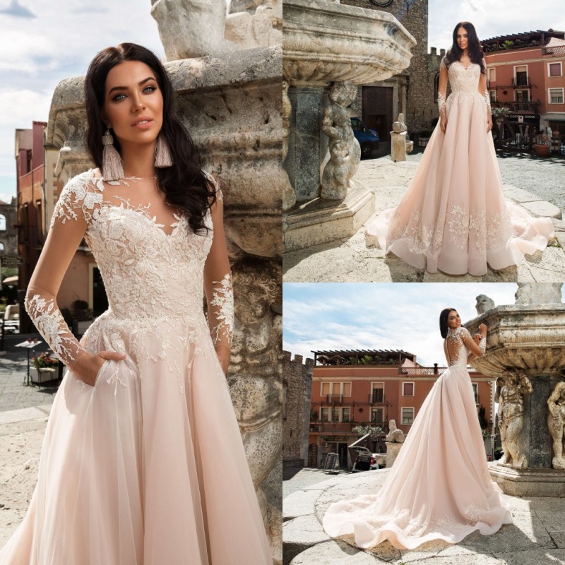 Bohemian 2019 Blush A Line Wedding Dresses Long Sleeve Jewel Neck Lace Applique Boho Bridal Gowns Sweep Train Wedding Dress With Pockets