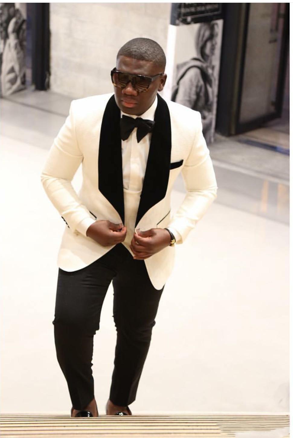 Custom Made tuxedos groom wedding men suits mens wedding suits tuxedo costumes de smoking pour hommes men(Jacket+Pants+Tie+Vest) B51, Same as image
Custom Made tuxedos groom wedding men suits mens wedding suits tuxedo costumes de smoking pour hommes men(Jacket+Pants+Tie+Vest) B51, Same as image