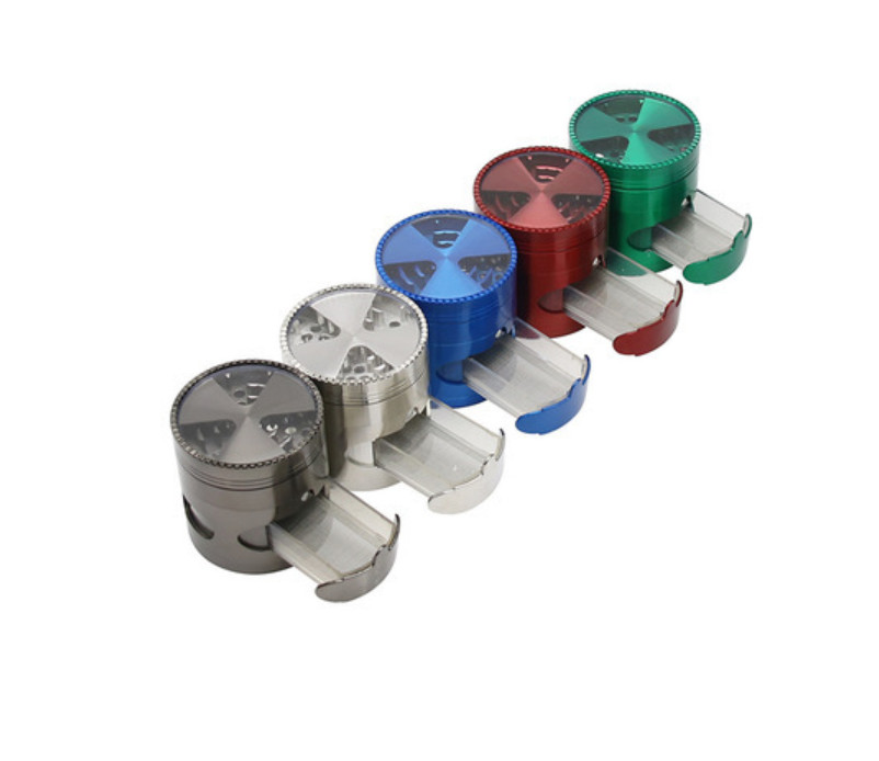 The latest models randomly send 63X65MM size three-leaf transparent sunroof signal teeth four-layer zinc alloy smoking set smashers
The latest models randomly send 63X65MM size three-leaf transparent sunroof signal teeth four-layer zinc alloy smoking set smashers