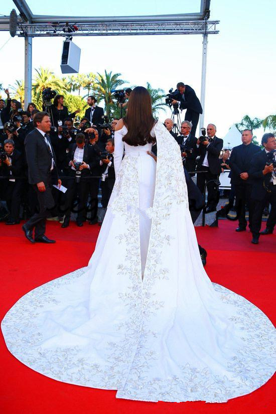 2020 Red Carpet Celebrity Prom Dresses with Long Wrap Zipper Back Long Sleeve Evening Gowns Occasion Party Dress