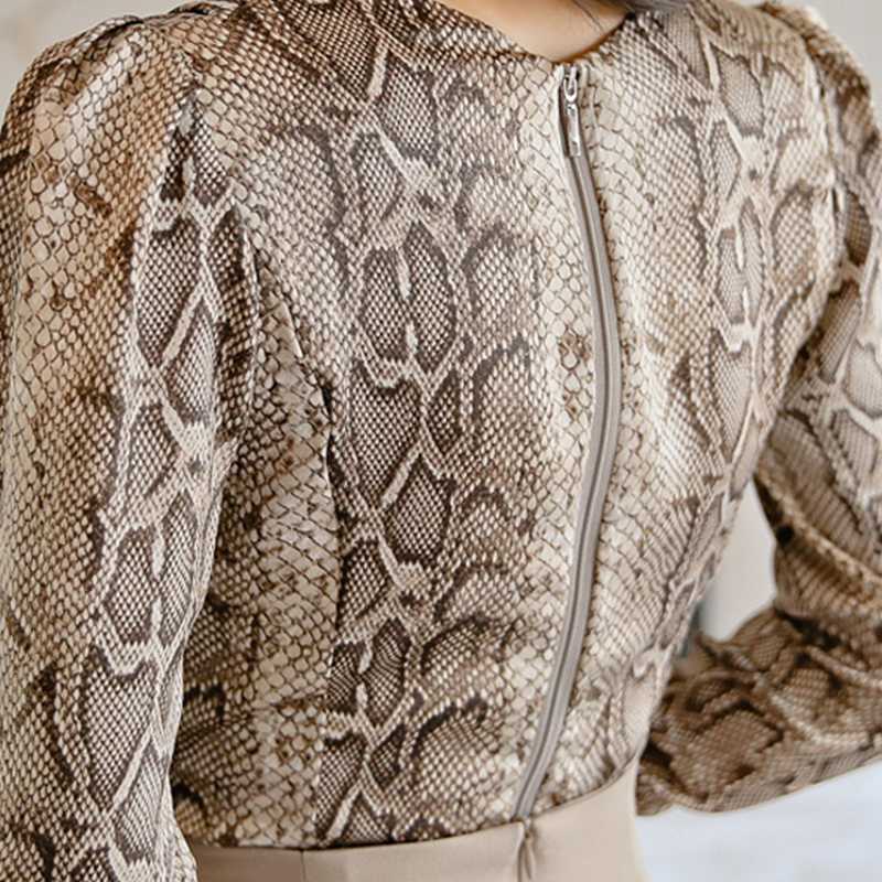 Fashion Woman Spring Slim 2pcs Suits Snakeskin Blouse + Pencil Skirt Set Suits for Office Lady Elegant Party Woman