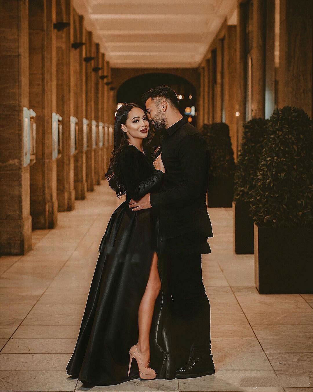 Saudi Arabic Black Prom Dresses 2019 V Neck Satin Long Sleeve Vintage Evening Gowns Formal Red Carpet Dresses