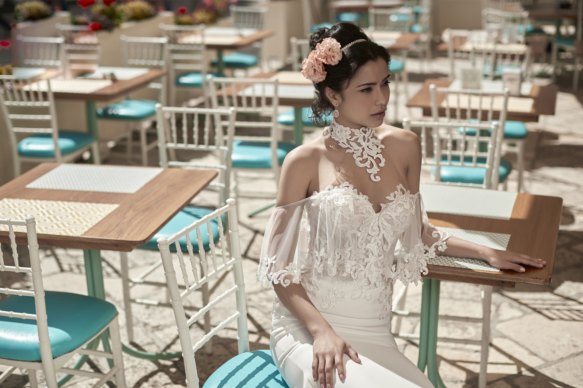 Modern High Neck Mermaid Wedding Dresses Lace Appliques Satin Flowing Beach Robes De Mariée Sweep Train Country Trumpet Bridal Gowns