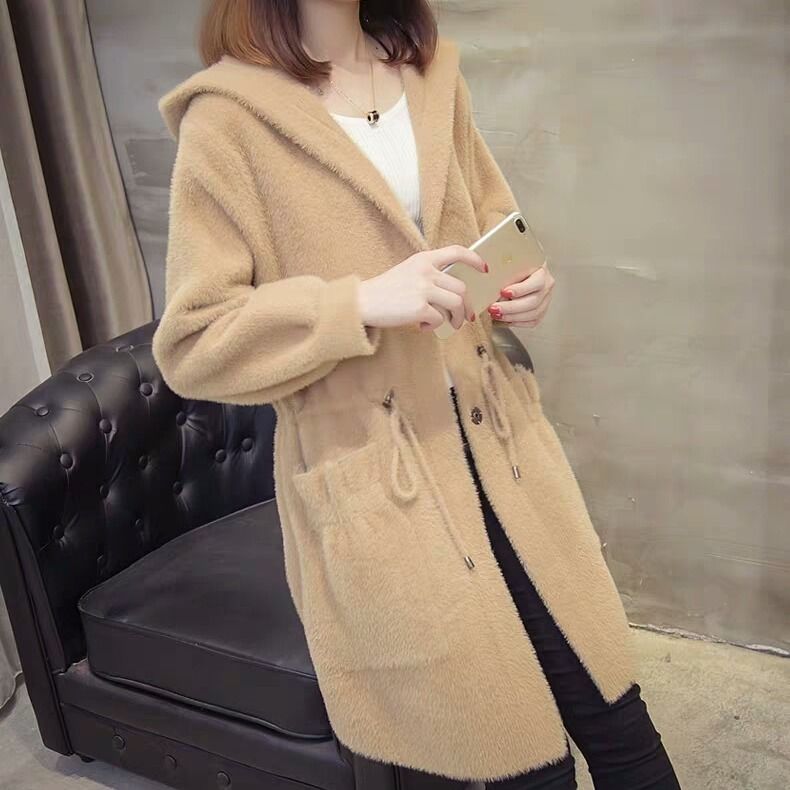 Women 2020 Spring Autumn New Imitation Water Velvet Knitted Coat Female Hooded Loose Mink Sweater Outwear Fashion Cardigans G04, Black
Women 2020 Spring Autumn New Imitation Water Velvet Knitted Coat Female Hooded Loose Mink Sweater Outwear Fashion Cardigans G04, Black