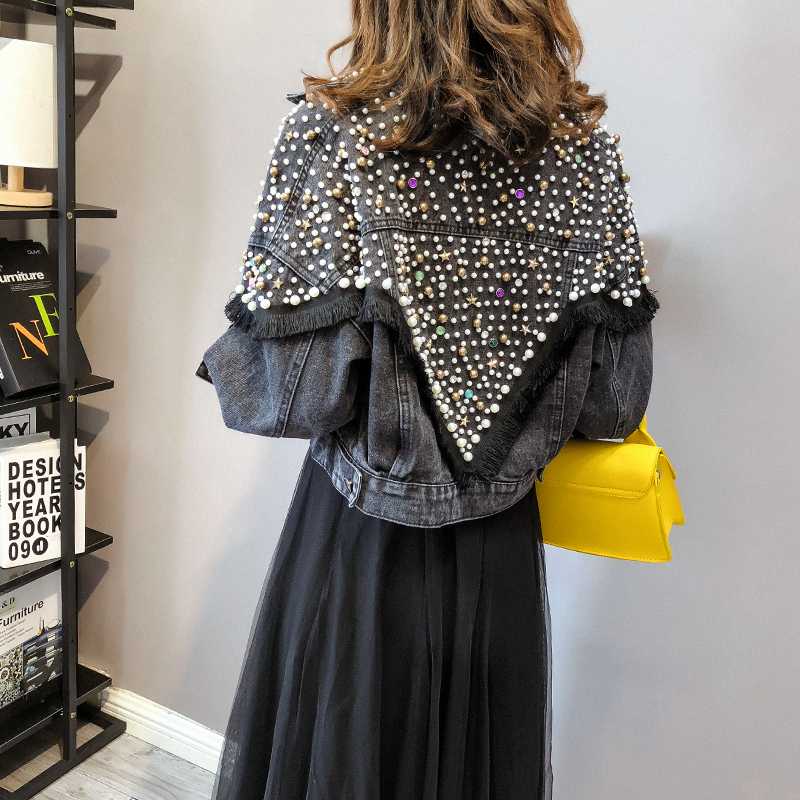 SONDR New beaded diamonds women Denim jacket casual loose clothing lady short Jeans coat spring autumn cowboy Tops, Black
SONDR New beaded diamonds women Denim jacket casual loose clothing lady short Jeans coat spring autumn cowboy Tops, Black