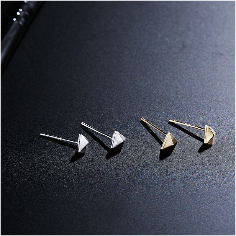 New Fashion 925 Sterling Silver Stud Earring Triangle Piercing Earring Jewelry bijoux en argent 925 Women Mini Ear Stud Jewelry