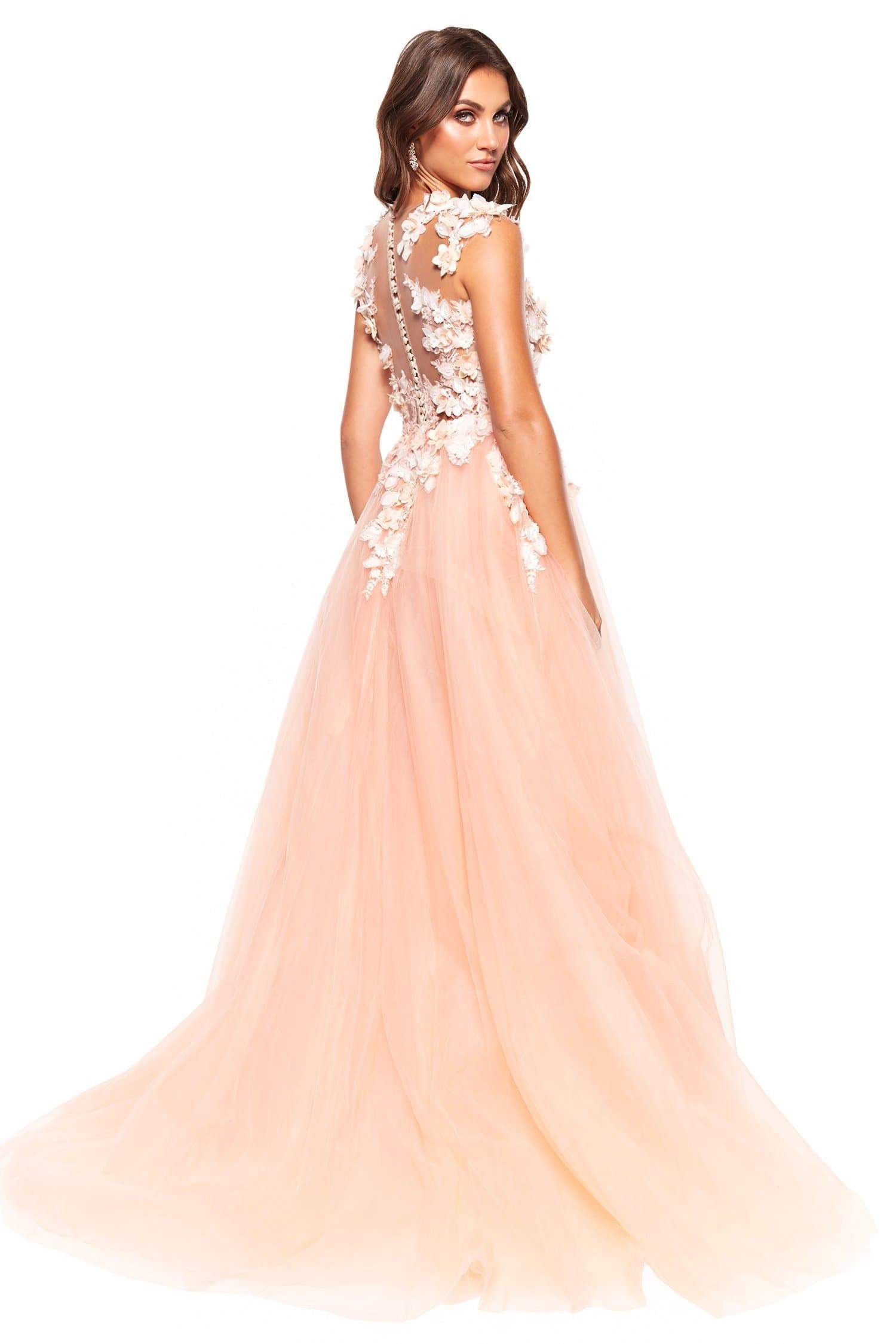 Newest A Line Rita Vinieris Bohemian Dresses Jewel Neck Sleeveless Tulle Lace Hand Made Flower Wedding Gowns Sweep Train robe de mariée