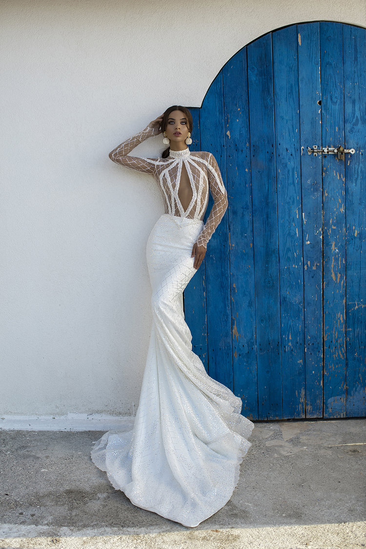 High Neck Mermaid Dresses Glitter Lace Illusion Sweep Train Hollow Back Beach Wedding Dress Plus Size Boho Bridal Gowns Long Sleeve