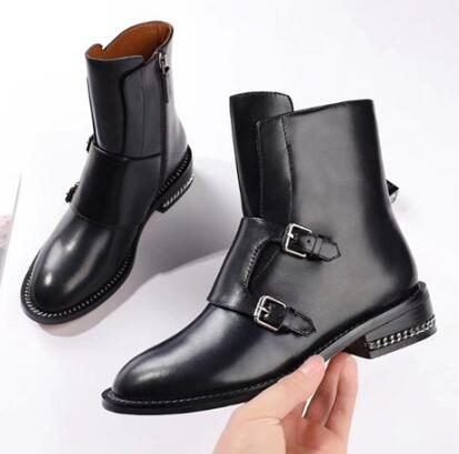 The chain bottoms Luxury New Womens Knight Ankle Motorcycle Low Heels Shoes Black Zip Cow Leather Boots Size 35-40
The chain bottoms Luxury New Womens Knight Ankle Motorcycle Low Heels Shoes Black Zip Cow Leather Boots Size 35-40