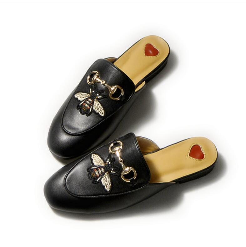 Hot sale-Shoes Real Leather Half Slippers Women's Leather Slippers fashion Flat Shoes Embroidery Women's Summer Casual Shoes, Black
Hot sale-Shoes Real Leather Half Slippers Women's Leather Slippers fashion Flat Shoes Embroidery Women's Summer Casual Shoes, Black