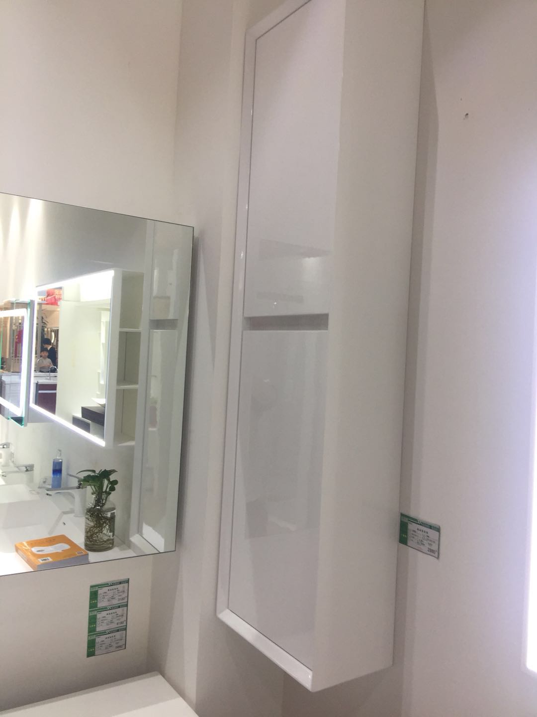 1300mm Bathroom Mirror Cabin Furniture Soft closing technique Solid Surface Stone Basin Floor Mounted Vanity 2903