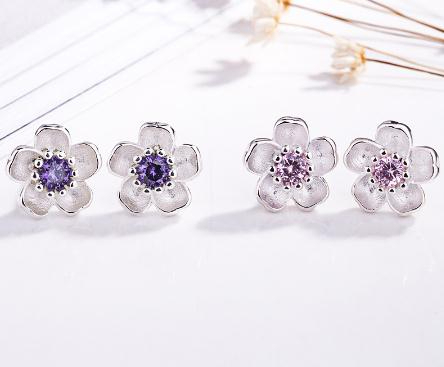 925 Sterling Silver Handmade Flower Crystal Stud Earrings For Women Multi-Color Charm Zircon Small Hoops Jewelry
925 Sterling Silver Handmade Flower Crystal Stud Earrings For Women Multi-Color Charm Zircon Small Hoops Jewelry
