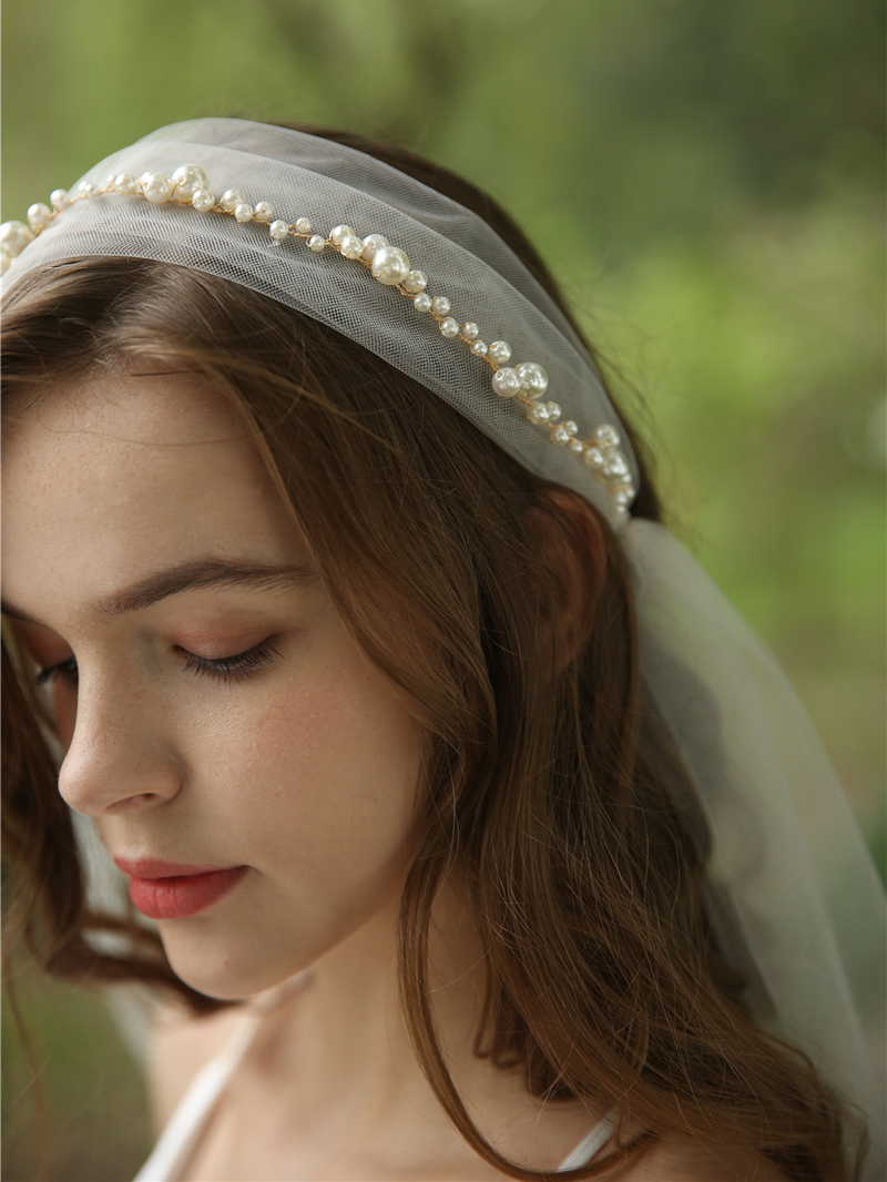 European Style Wedding Veils Soft Tulle with Pearls New Arrival Bridal Veils Wedding Accessories Light Champagne