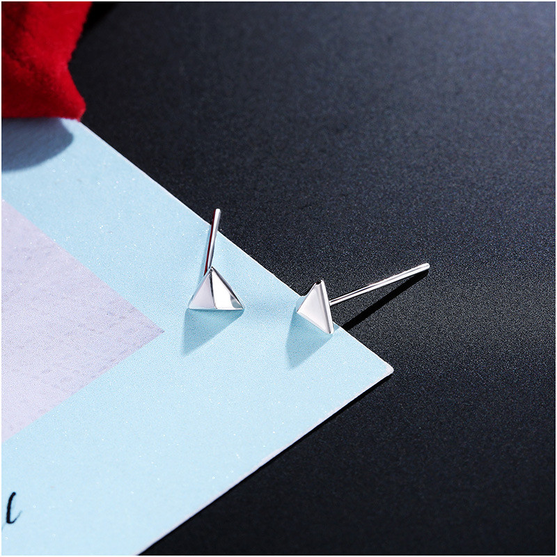New Fashion 925 Sterling Silver Stud Earring Triangle Piercing Earring Jewelry bijoux en argent 925 Women Mini Ear Stud Jewelry