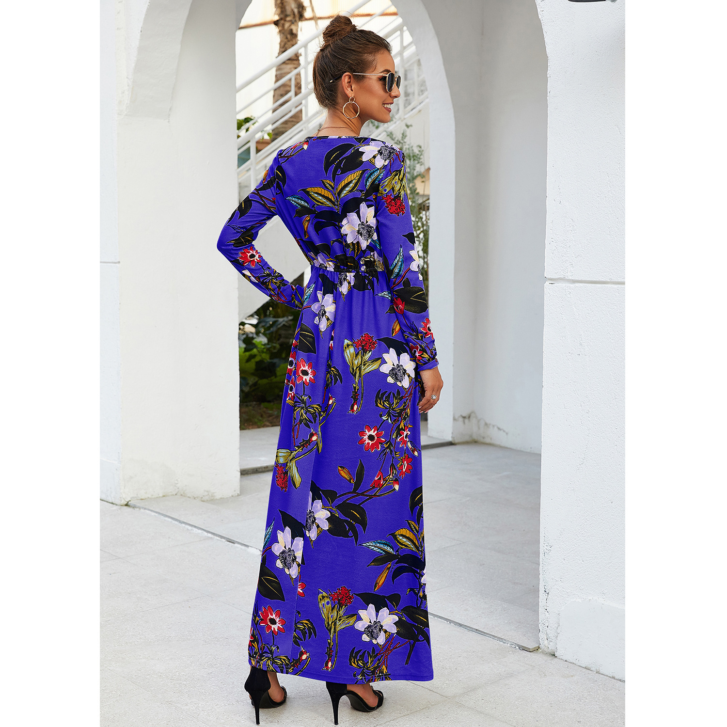 2019 new winter explosion models in Europe and pocket printing long-sleeved round neck dress waist dress