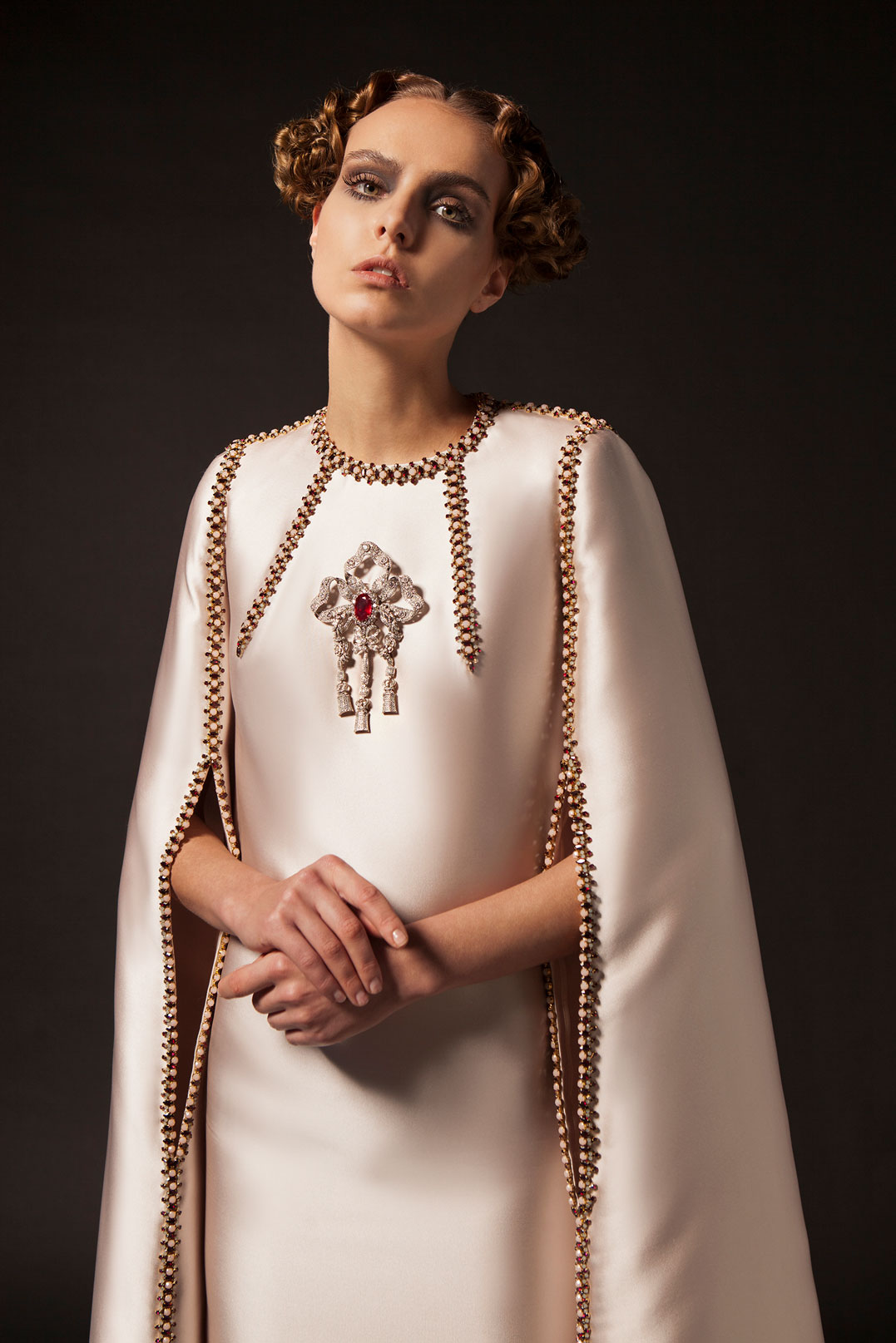 2019 Krikor Jabotian Prom Dresses Long Jewel Neck Luxury Beads Pearls Tassel Evening Dress With Wrap Floor Length Cocktail Party Gowns