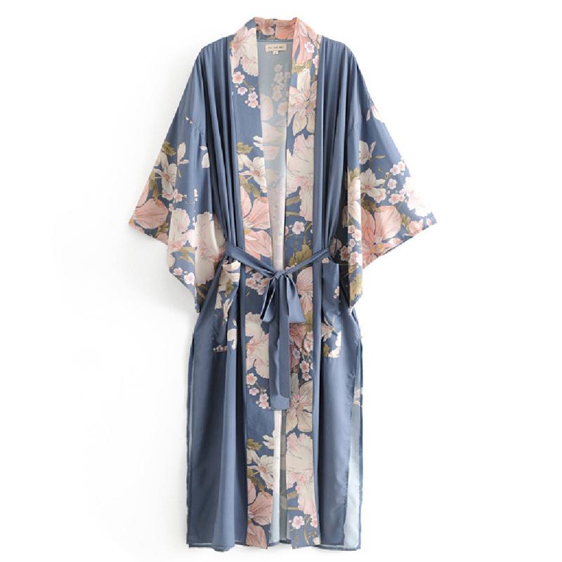 2020 Kaftan Bohemian Printed Summer Dress Long Kimono Tunic Women Plus Size Beach Wear Swim Suit Cover Up Robe de plage A140
2020 Kaftan Bohemian Printed Summer Dress Long Kimono Tunic Women Plus Size Beach Wear Swim Suit Cover Up Robe de plage A140