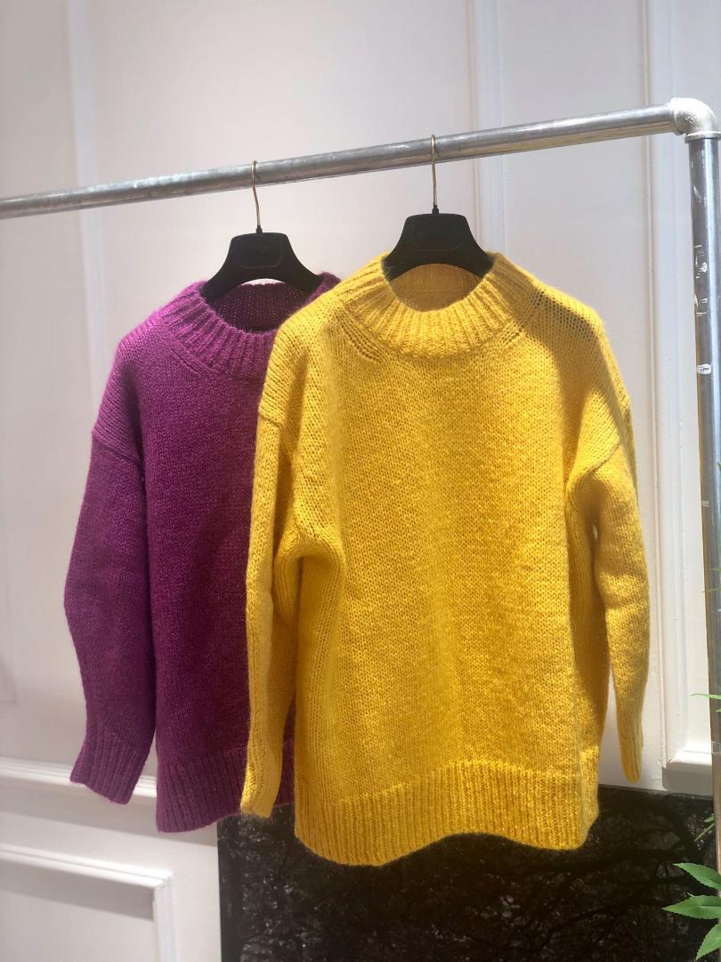 2019 new ladies fashion long-sleeved sexy casual solid color mohair sweater 1111, Lavender
2019 new ladies fashion long-sleeved sexy casual solid color mohair sweater 1111, Lavender