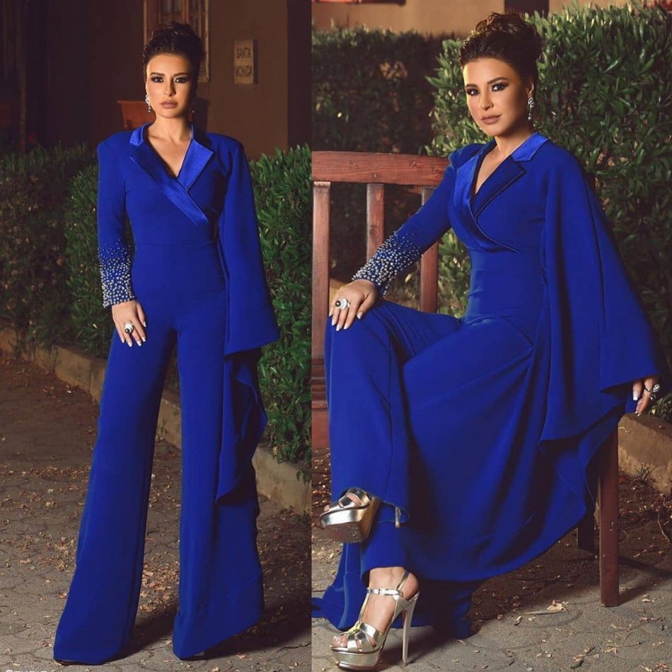 New Fashion Sapphire Blue Evening Dresses Rhinestone Pearls Prom Dress Long Sleeve Pants V Neck Special Occasion Dresses, Dark navy
New Fashion Sapphire Blue Evening Dresses Rhinestone Pearls Prom Dress Long Sleeve Pants V Neck Special Occasion Dresses, Dark navy