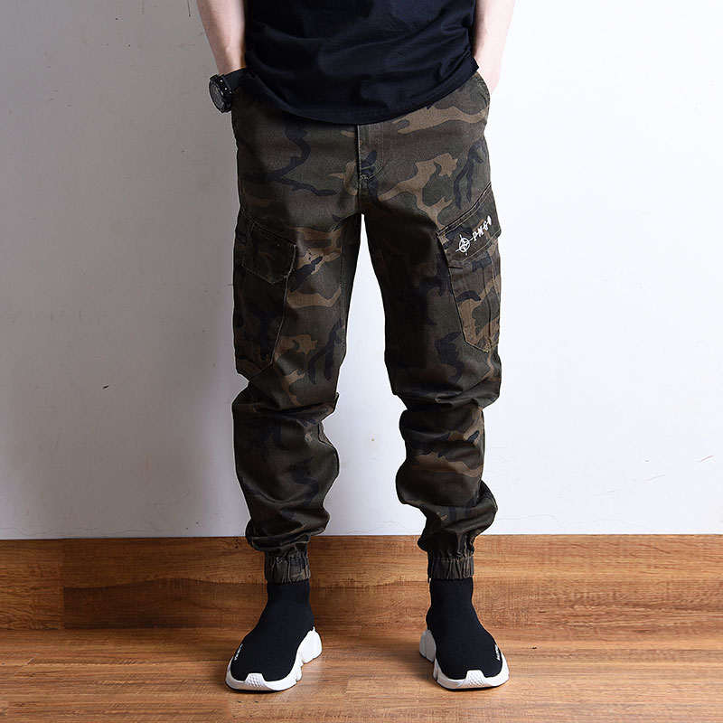 Fashion Streetwear Men Jeans Loose Fit Camouflage Harem Trousers Big Pocket Cargo Pants Homme Hip Hop Joggers Pants Men, Black
Fashion Streetwear Men Jeans Loose Fit Camouflage Harem Trousers Big Pocket Cargo Pants Homme Hip Hop Joggers Pants Men, Black